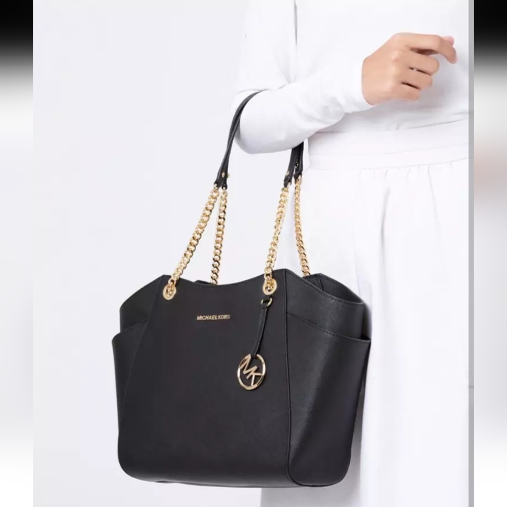 Michael Kors Jet Set Travel Tote + Dust Bag  $558 MSRP    NWT